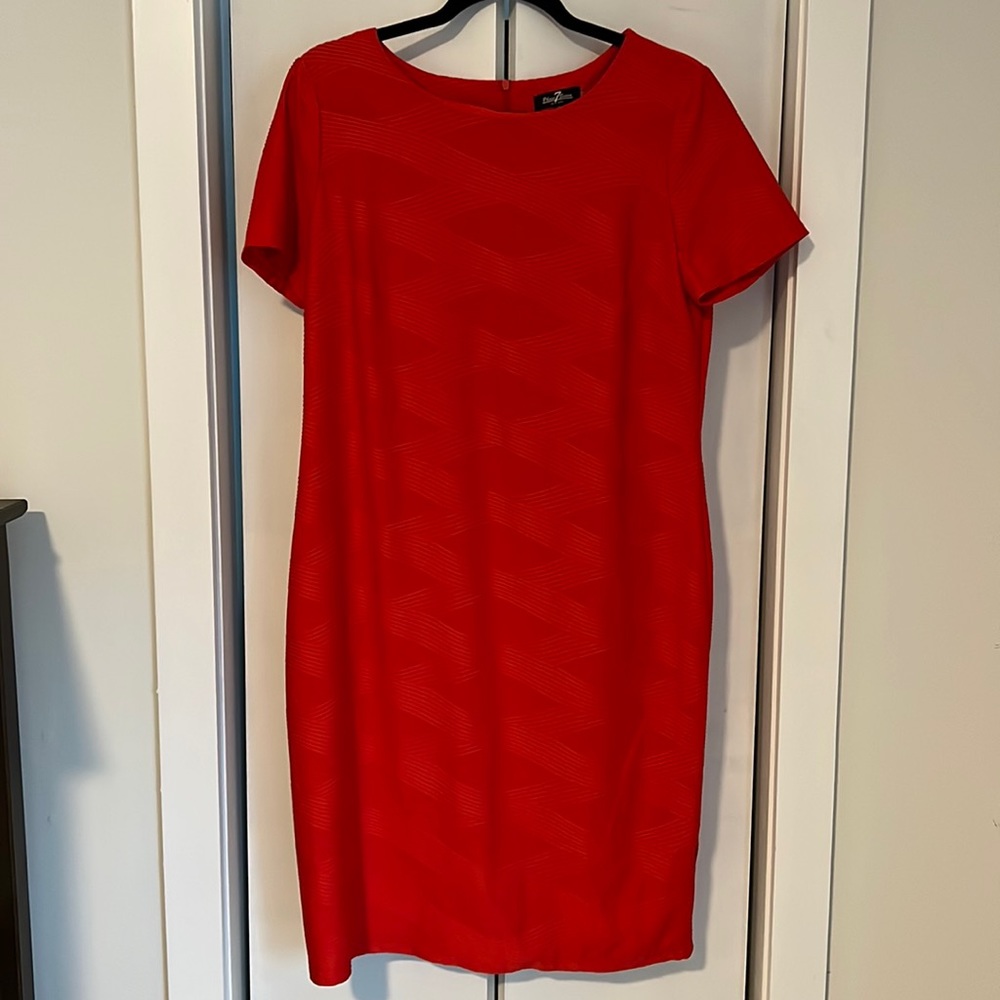 Orange-y red shirt sleeve patterned dress